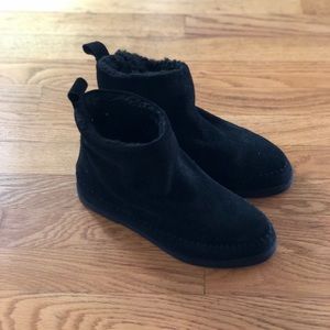 Steve Madden Suede Booties